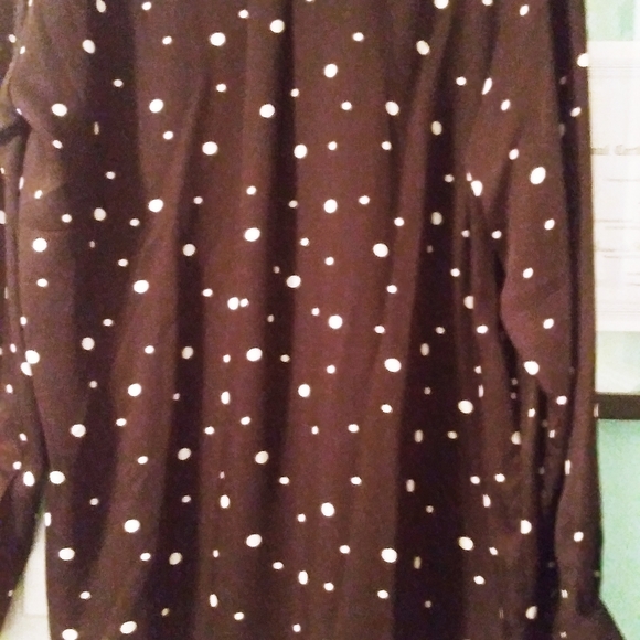 Top - Picture 2 of 4